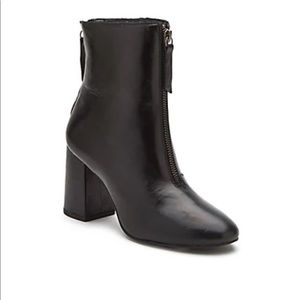 MATISSE MON CHERI DOUBLE ZIPPER BOOTIE SIZE 7.5 M